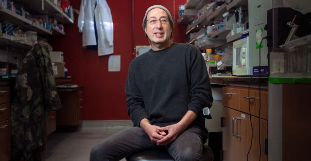 Photo of Ken Kosik